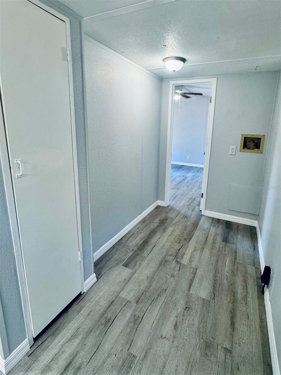 Image 5 of 16 For 688 4th Street