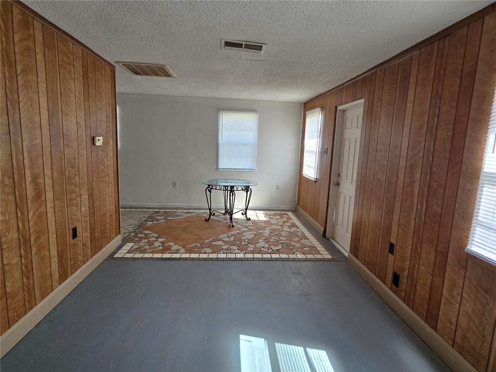 Image 26 of 35 For 5353 7th Street