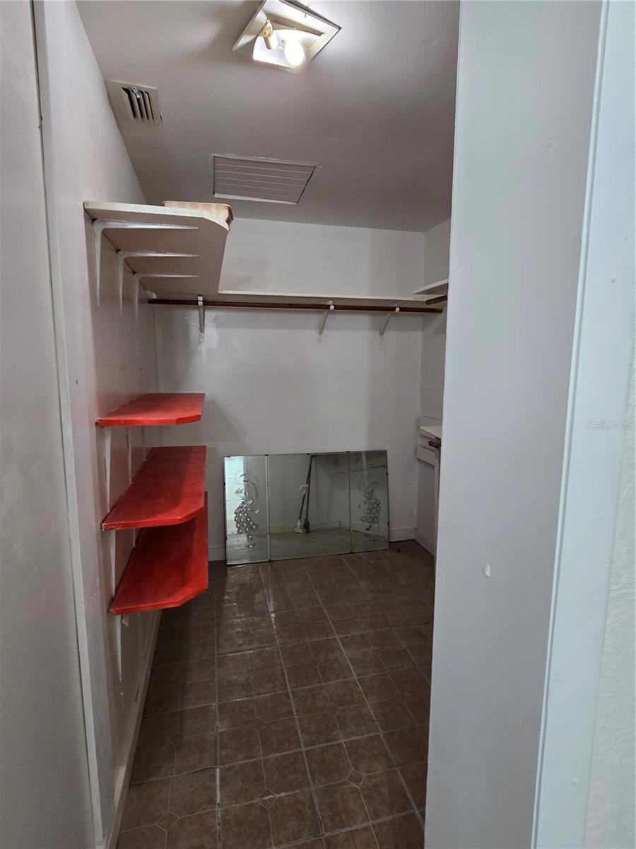 Image 29 of 35 For 5353 7th Street