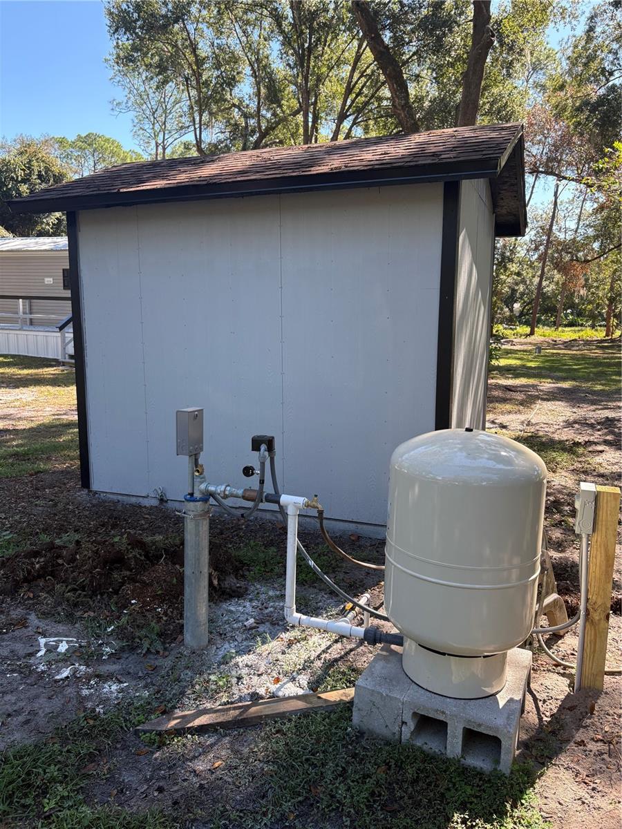 Image 11 of 23 For 8939 Beverly Hills