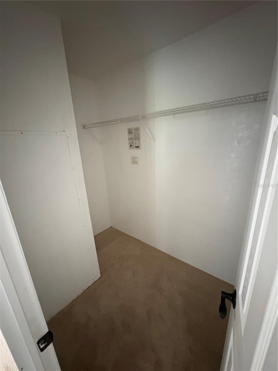 Image 18 of 23 For 8939 Beverly Hills