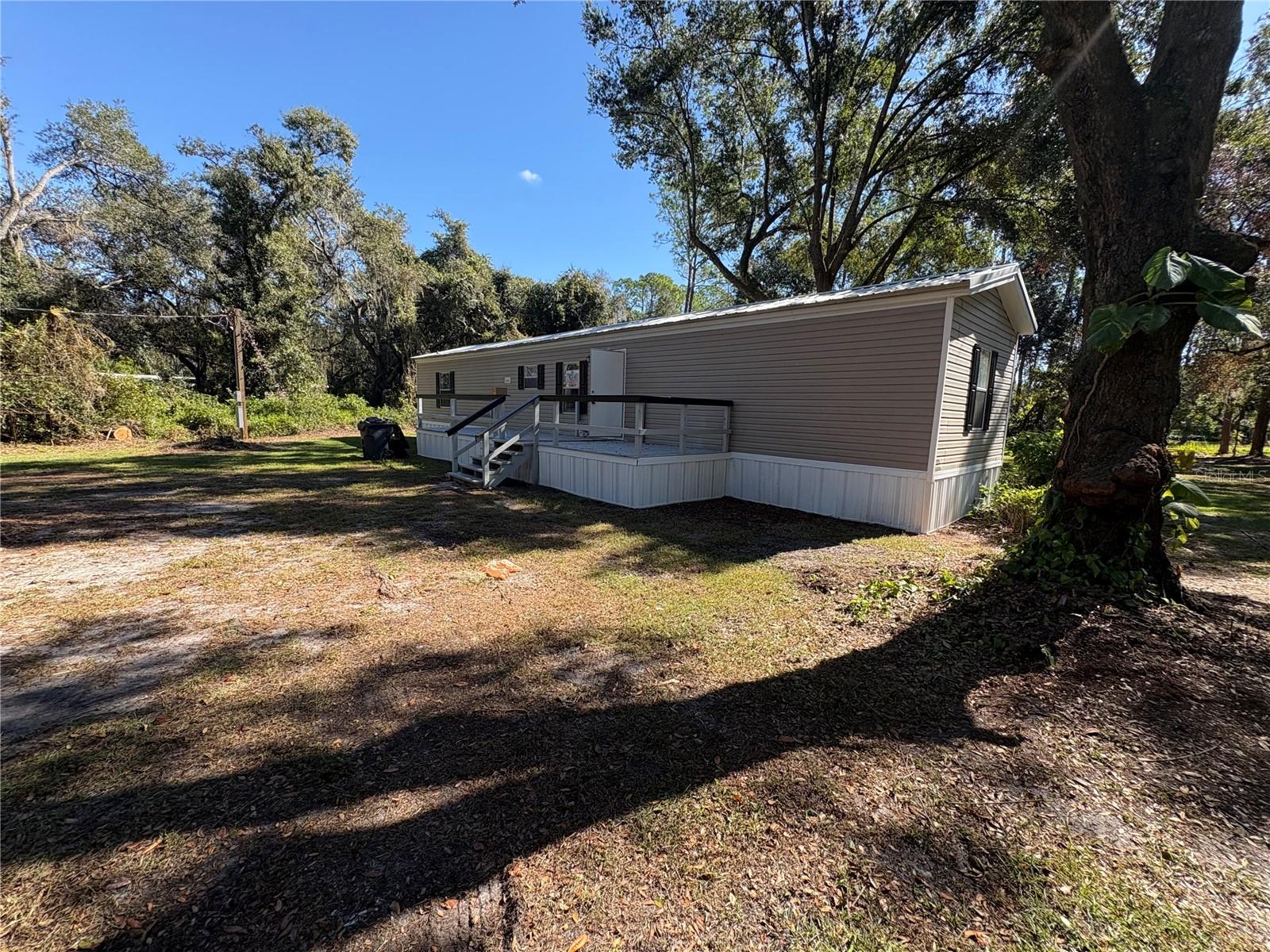 Image 8 of 23 For 8939 Beverly Hills