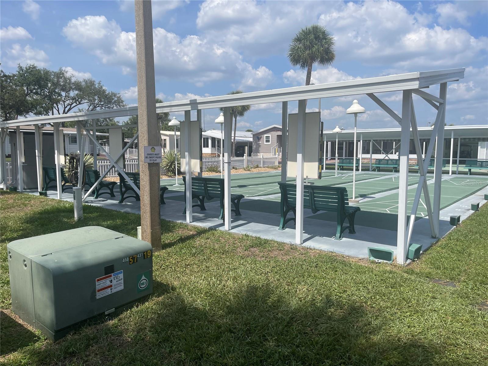 Image 14 of 15 For 4526 Redwood Street