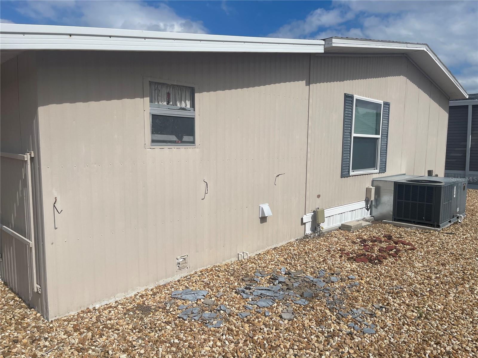 Image 2 of 15 For 4526 Redwood Street