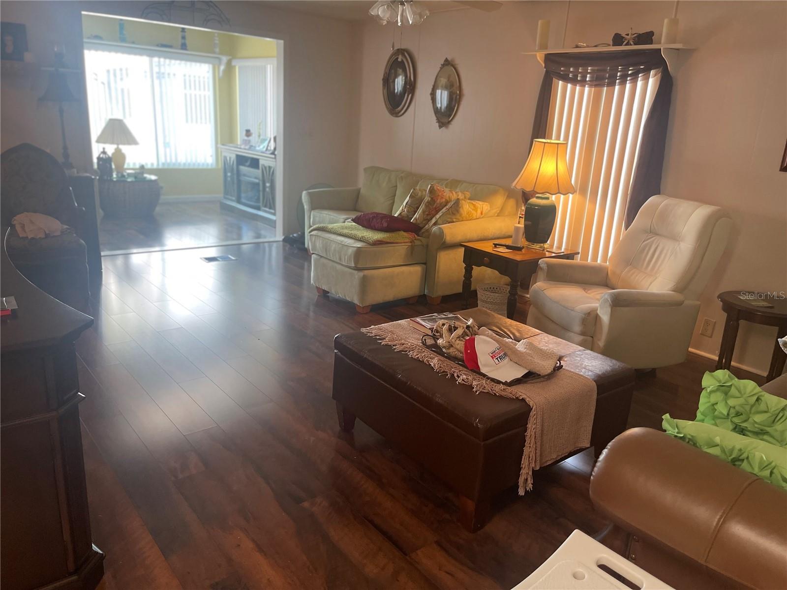 Image 5 of 15 For 4526 Redwood Street