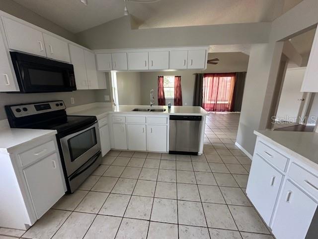 Image 2 of 12 For 57 Saint Kitts Circle