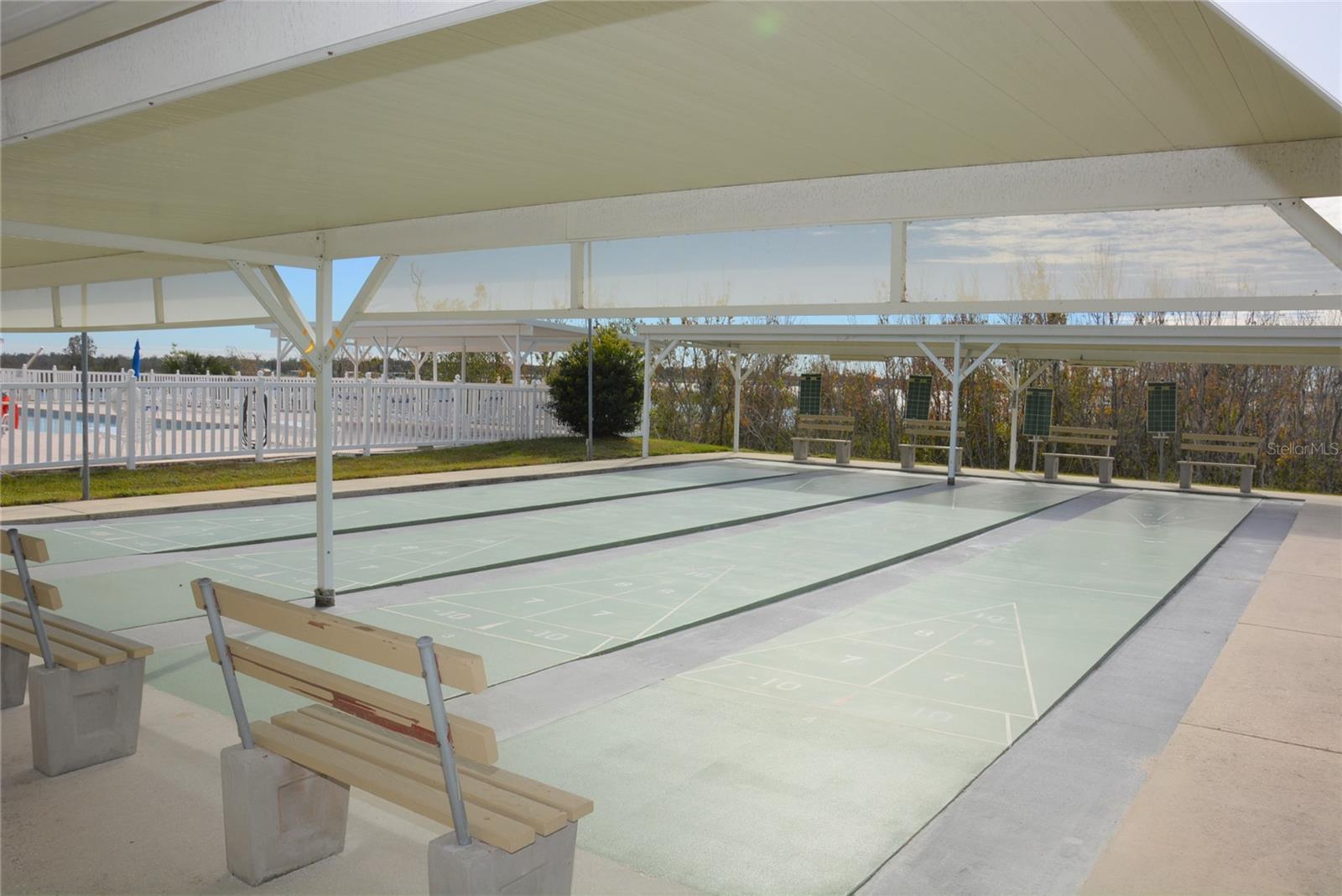 Image 20 of 32 For 488 Sweetwater Way