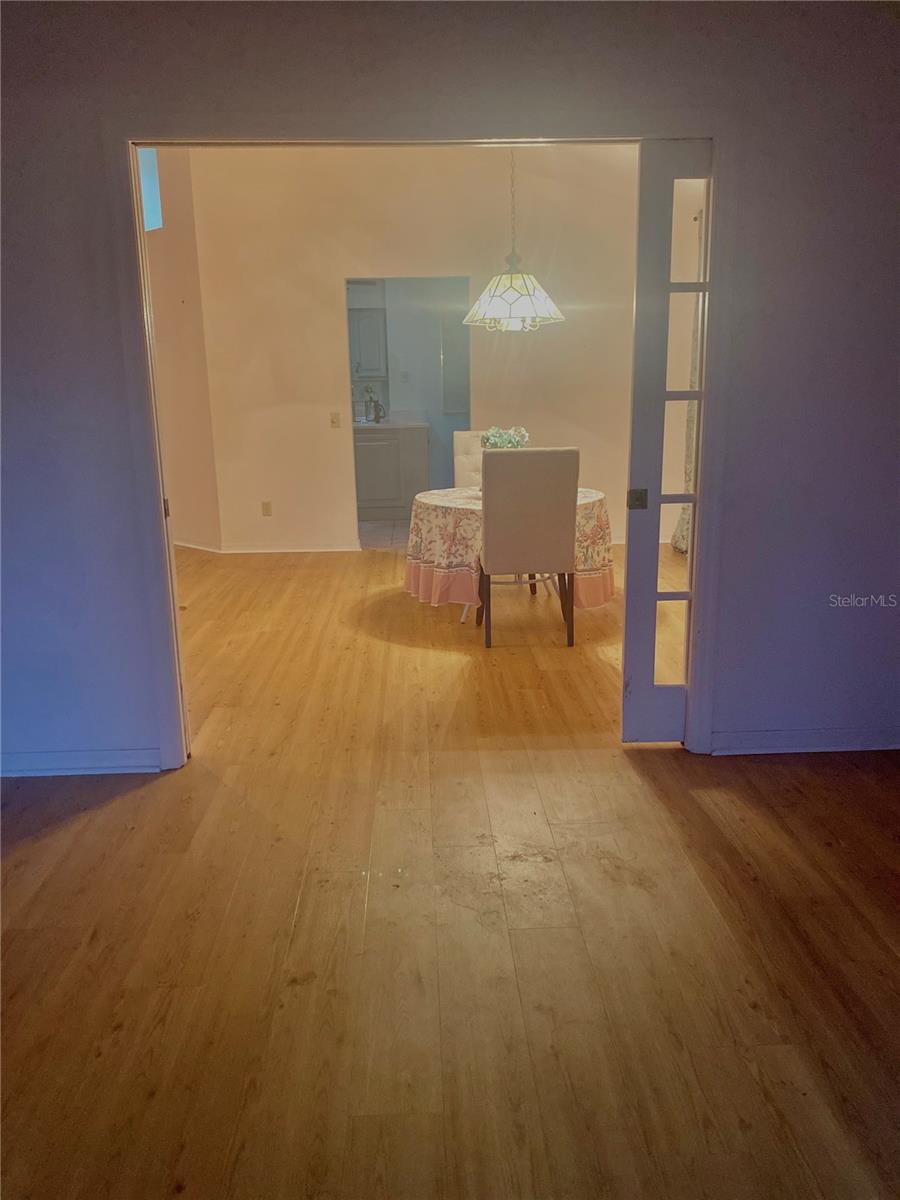 Image 28 of 49 For 533 Saint Andrews Road