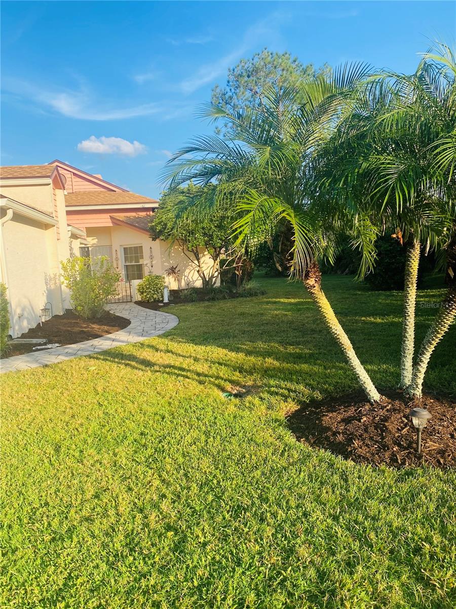 Image 5 of 49 For 533 Saint Andrews Road