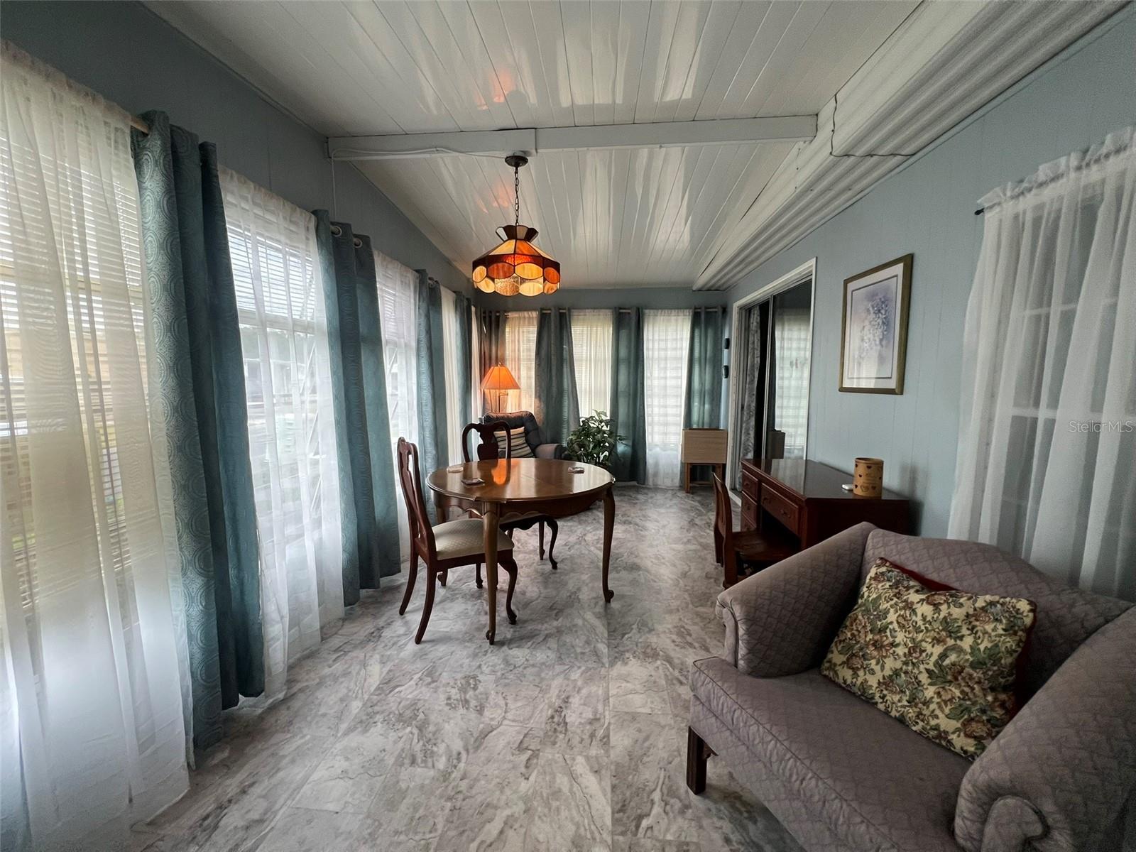 Image 19 of 43 For 2055 Floral Avenue 46