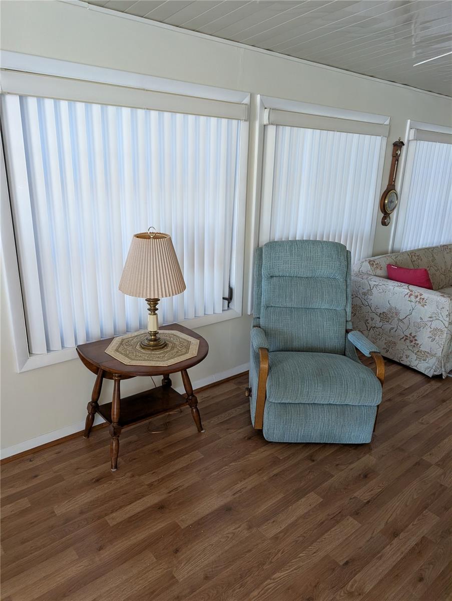 Image 19 of 51 For 143 Pansy Street