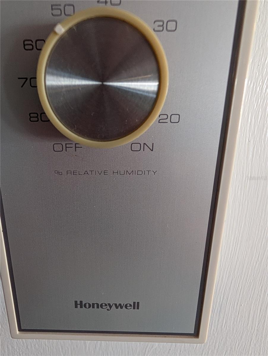 Image 31 of 51 For 143 Pansy Street