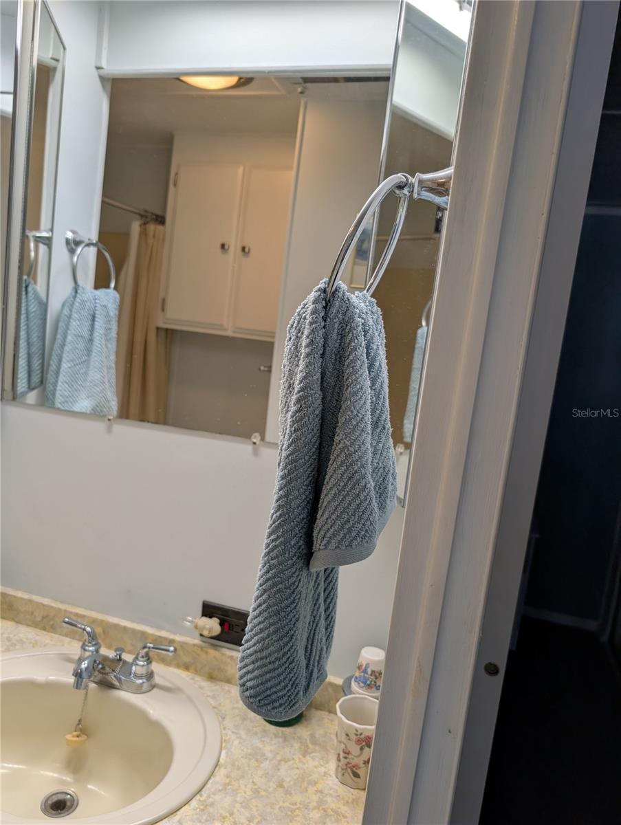 Image 33 of 51 For 143 Pansy Street