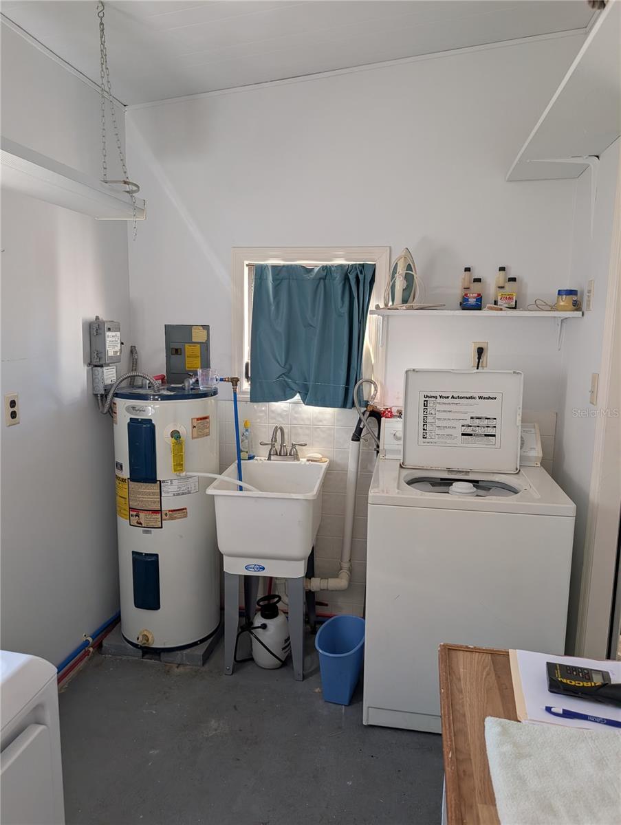 Image 49 of 51 For 143 Pansy Street