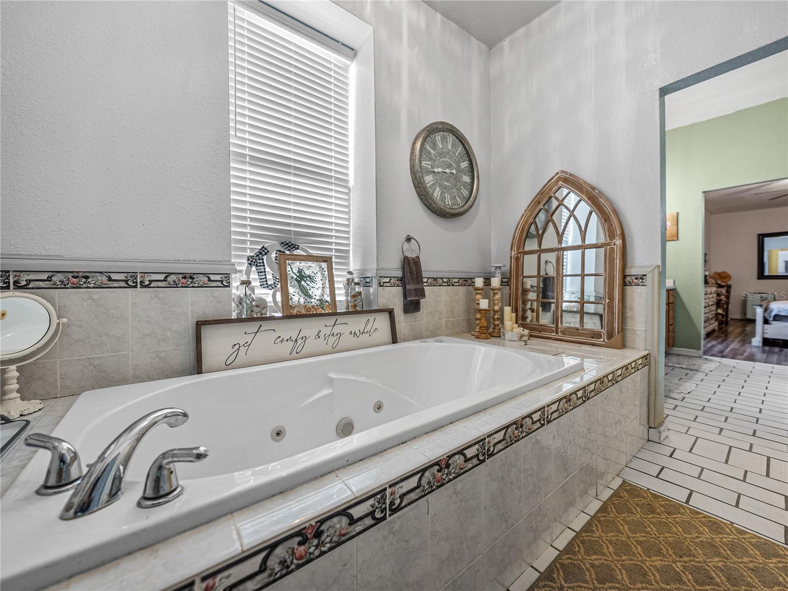 Image 29 of 70 For 135 Central Avenue