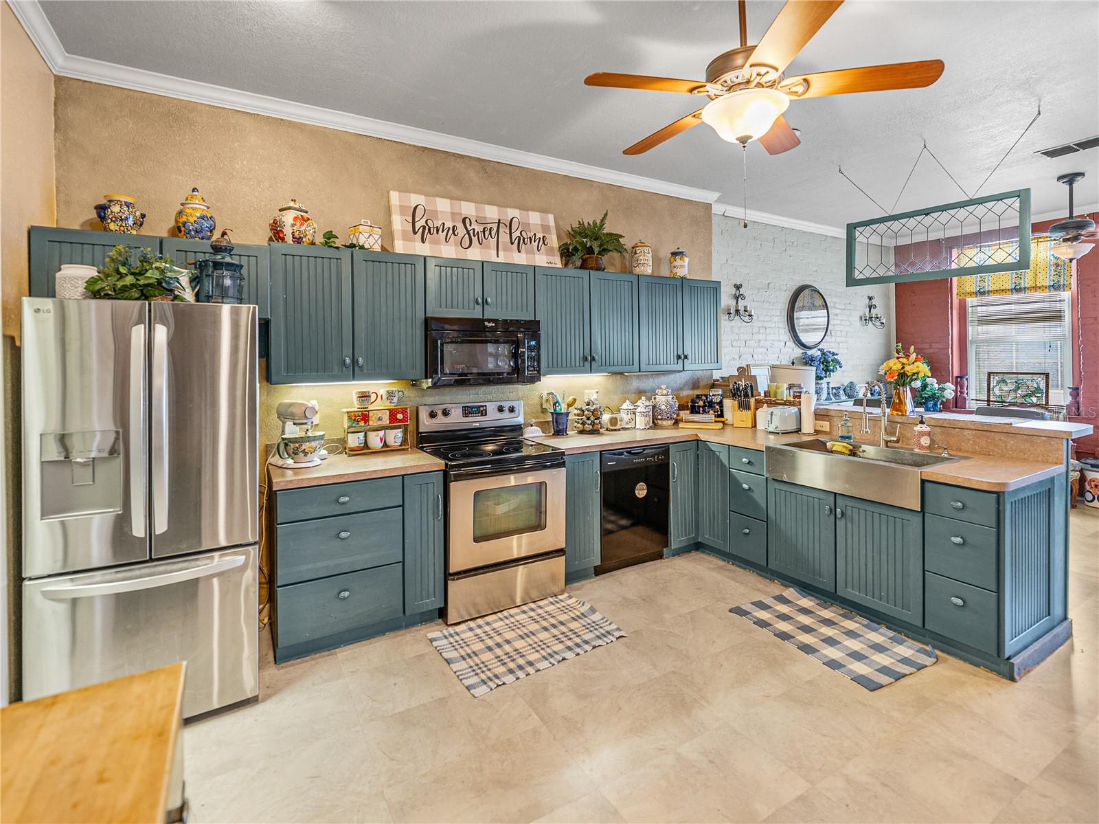 Image 37 of 70 For 135 Central Avenue