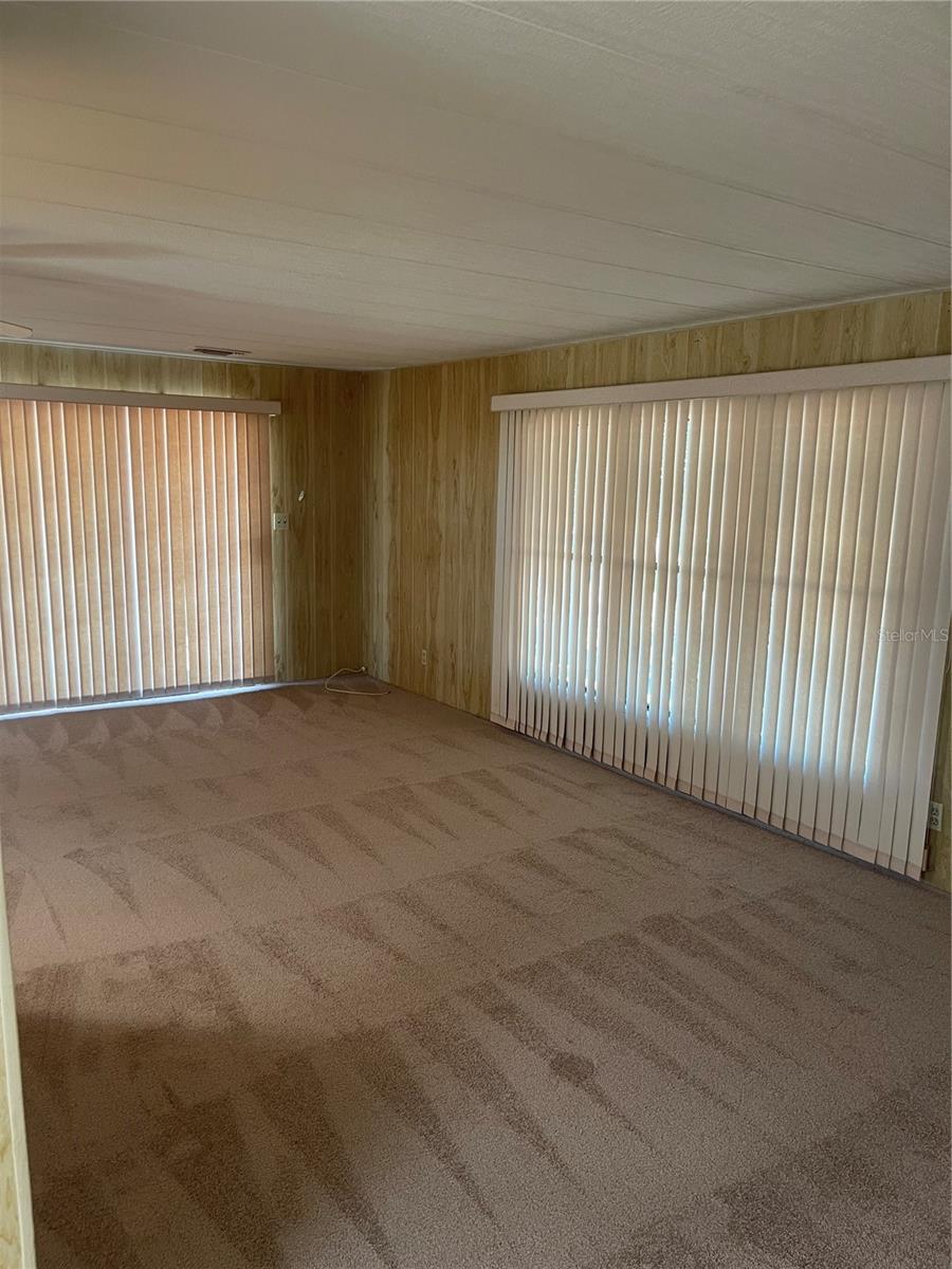 Image 5 of 16 For 109 Ridge Manor Drive