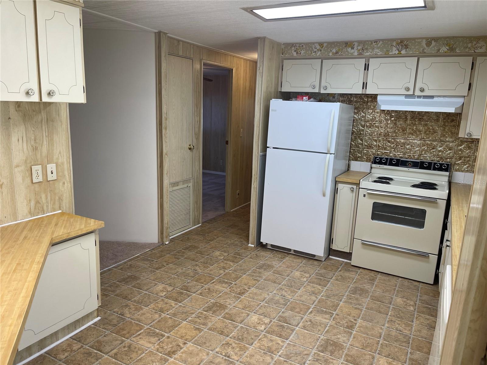 Image 9 of 16 For 109 Ridge Manor Drive