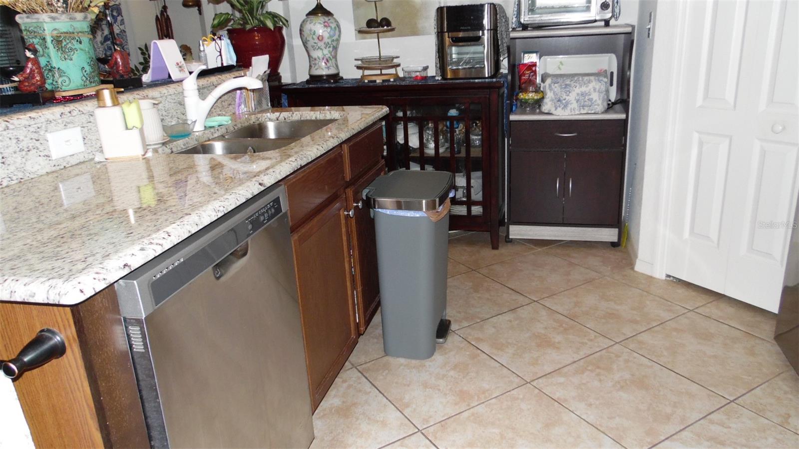 Image 10 of 20 For 1144 High Seas Street