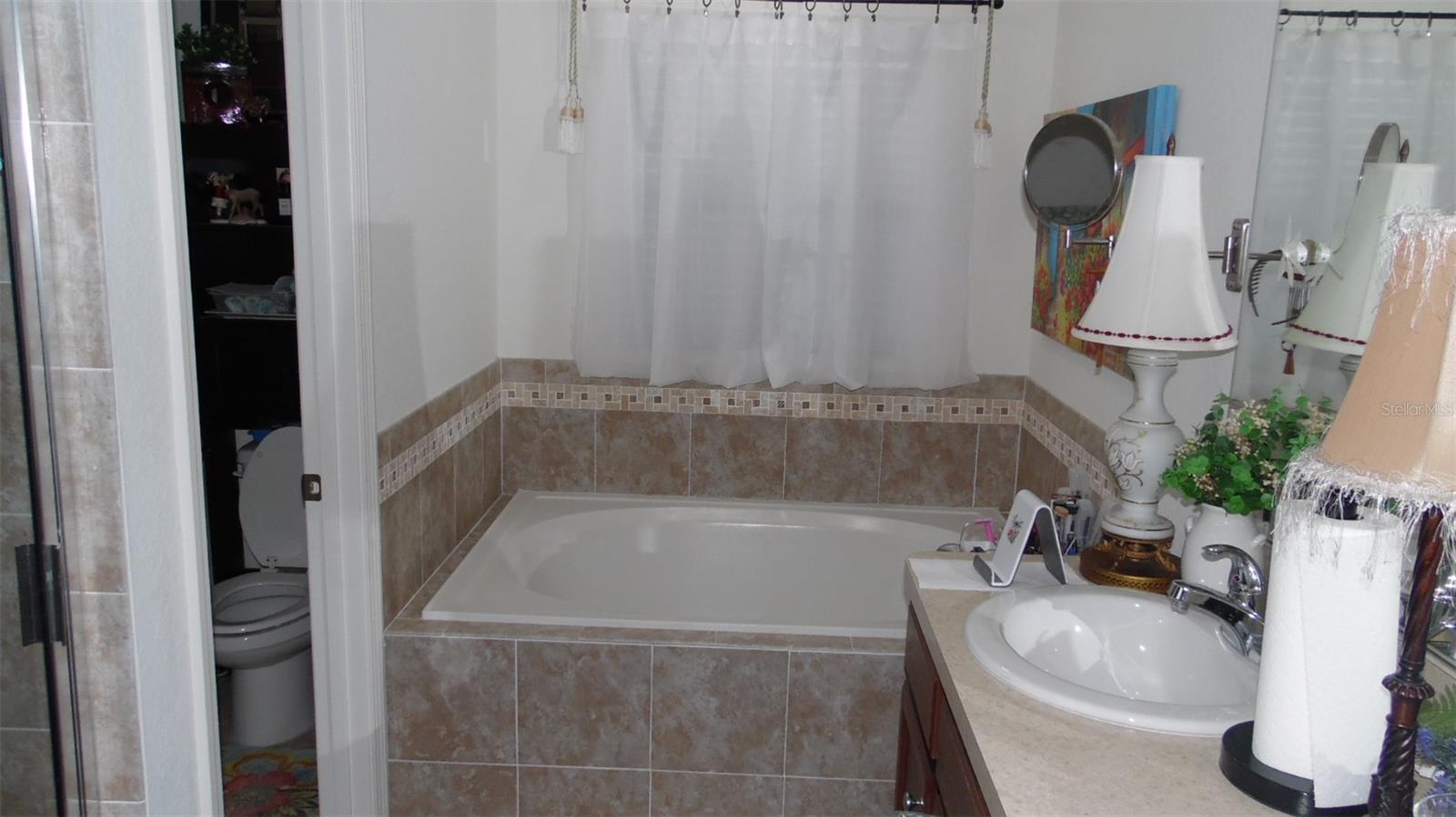 Image 12 of 20 For 1144 High Seas Street