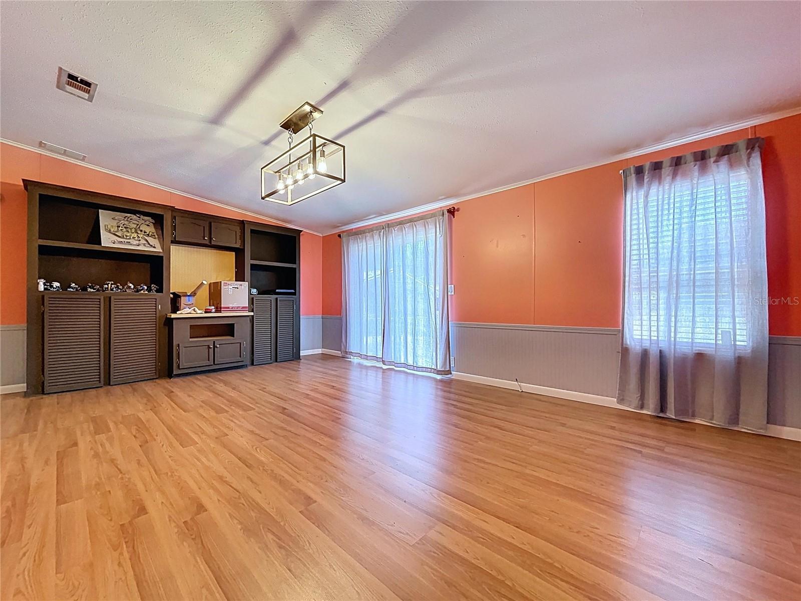 Image 19 of 46 For 2626 Nursery Road