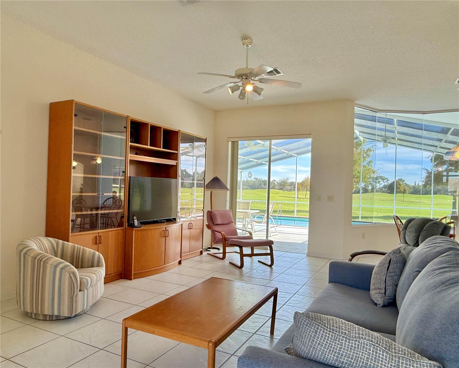 Image 18 of 39 For 5614 Angelo Circle