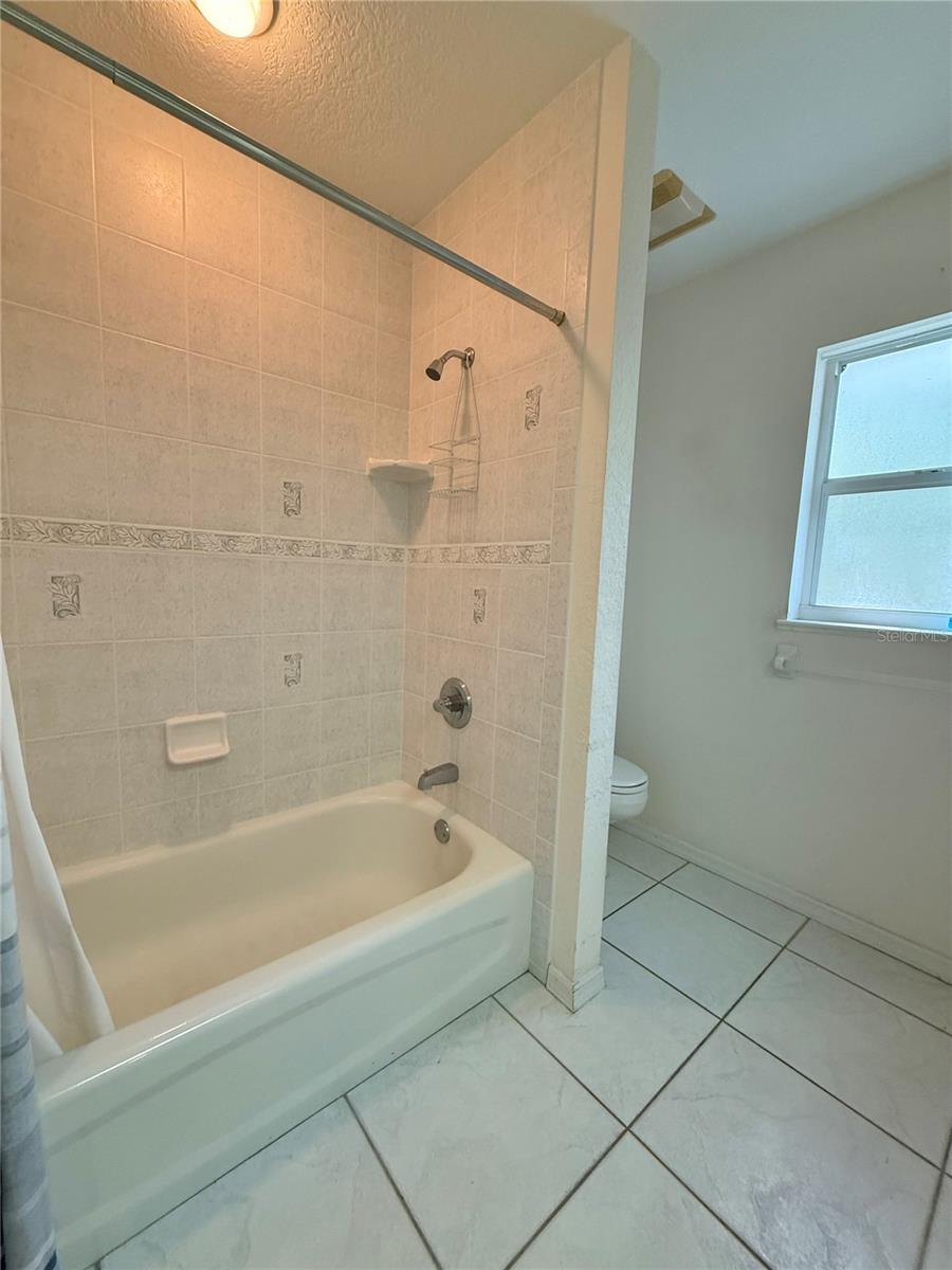 Image 29 of 39 For 5614 Angelo Circle