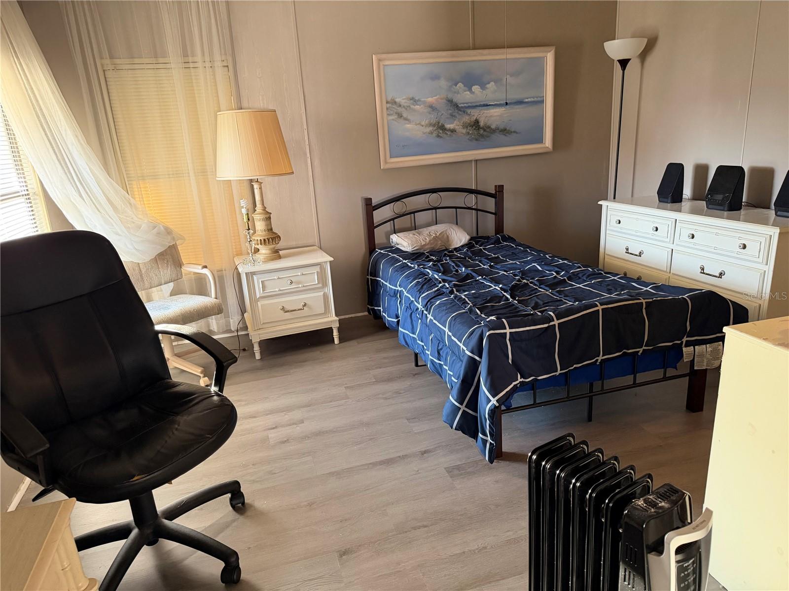 Image 13 of 19 For 4165 Rolling Oaks Drive