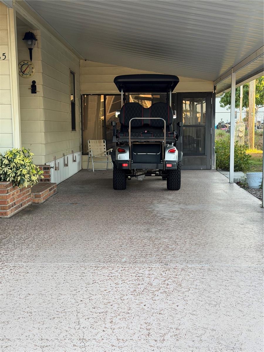 Image 5 of 19 For 4165 Rolling Oaks Drive