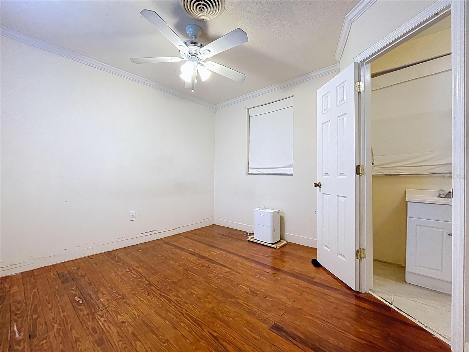 Image 27 of 59 For 495 Pearl Street