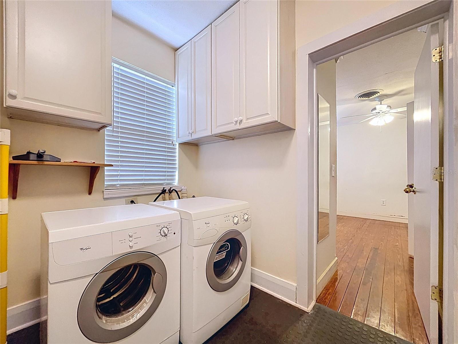 Image 28 of 59 For 495 Pearl Street