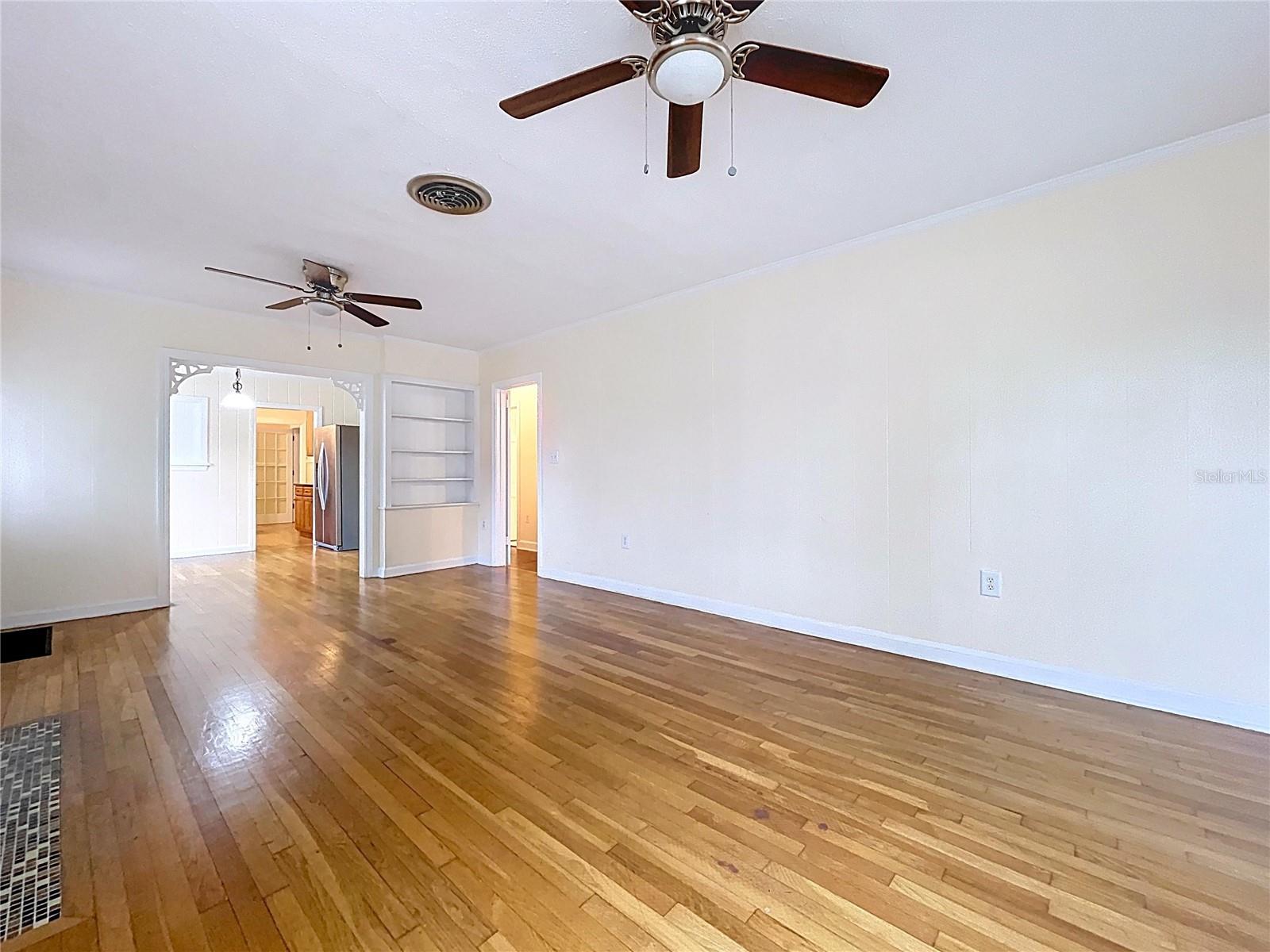 Image 7 of 59 For 495 Pearl Street