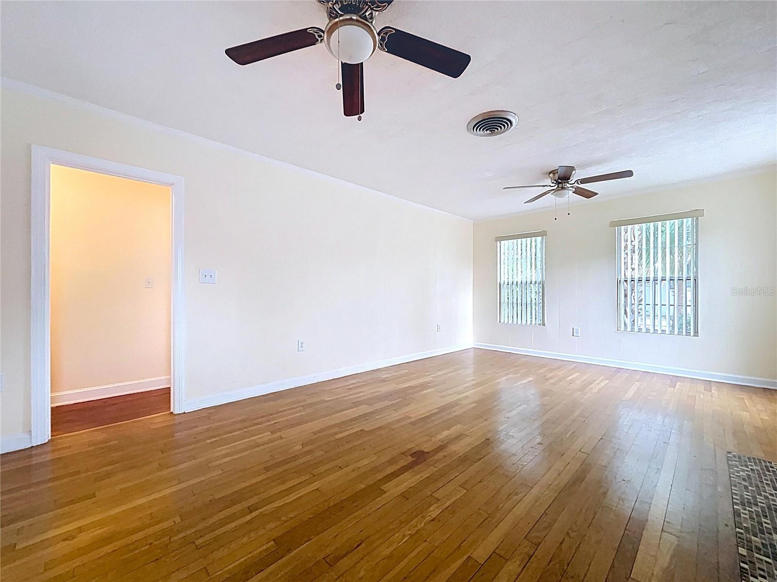 Image 8 of 59 For 495 Pearl Street