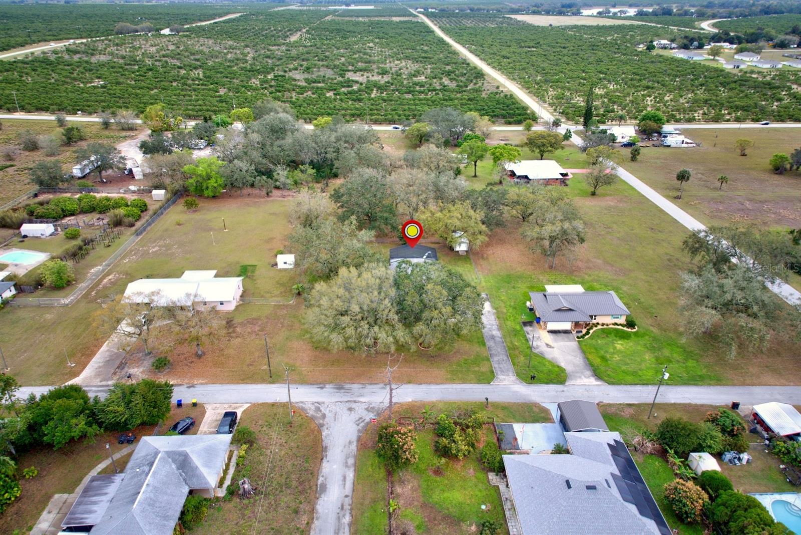 Image 50 of 53 For 301 Wells Avenue