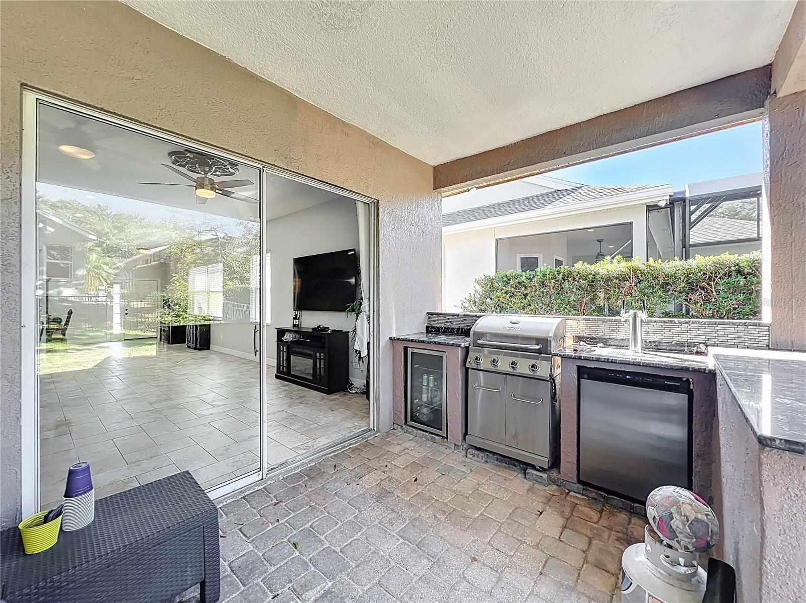 Image 24 of 27 For 810 Lakeworth Circle