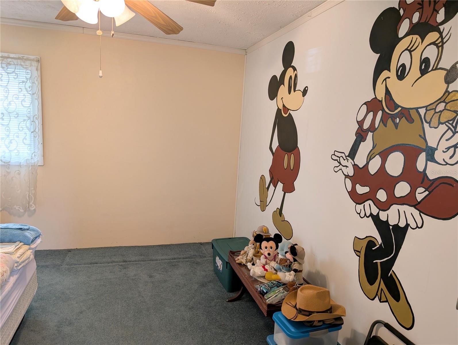 Image 36 of 59 For 17 Bay Street