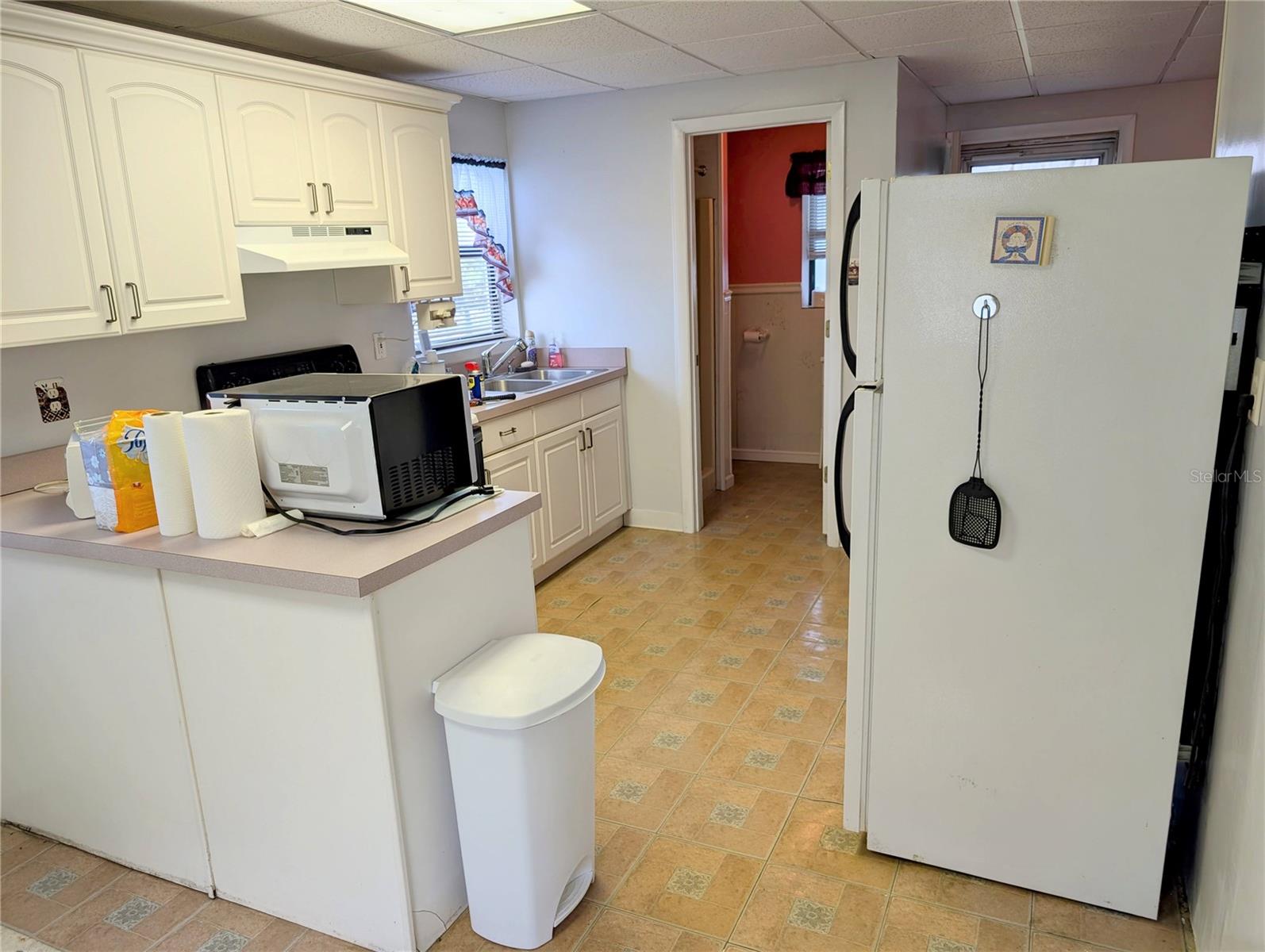 Image 37 of 59 For 17 Bay Street