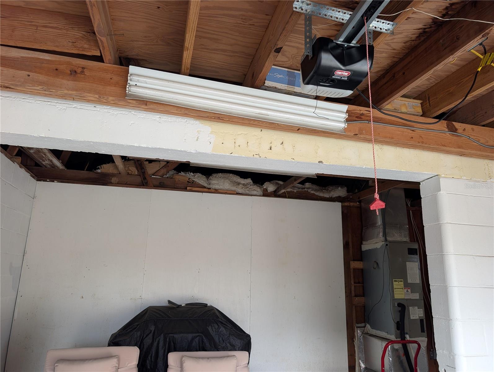 Image 47 of 59 For 17 Bay Street