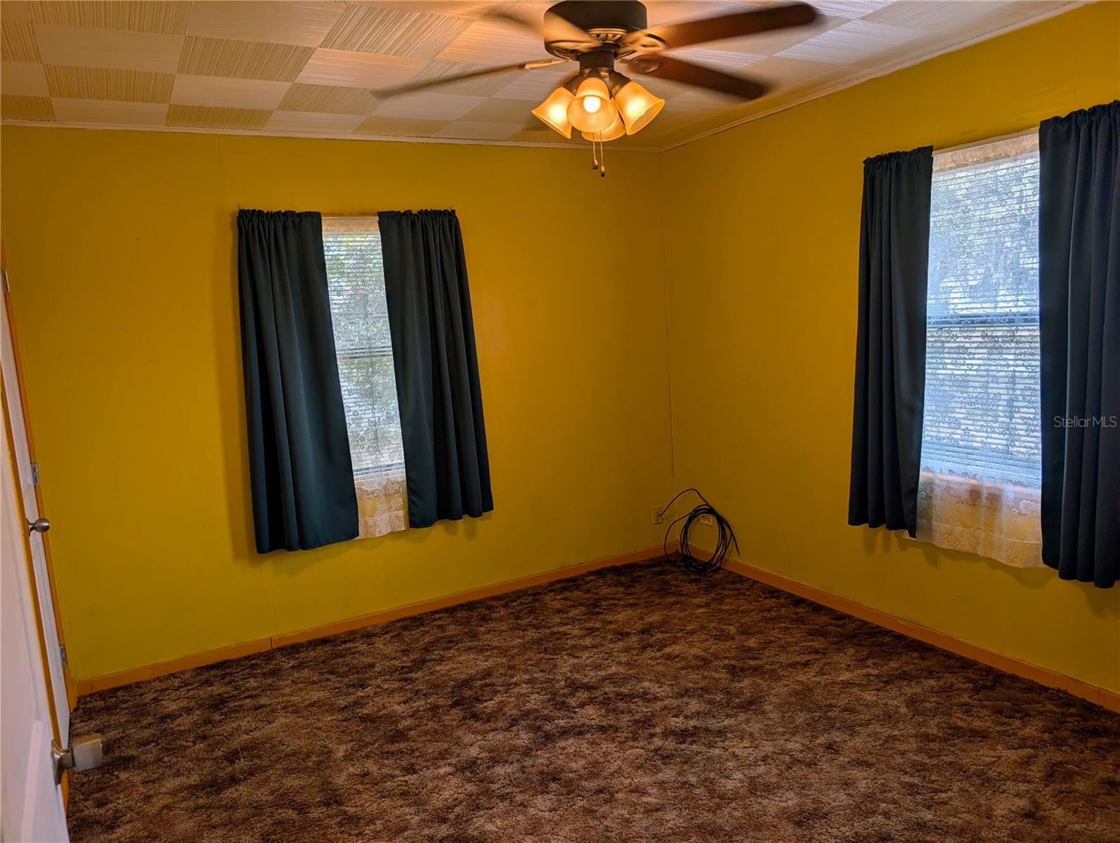 Image 50 of 59 For 17 Bay Street