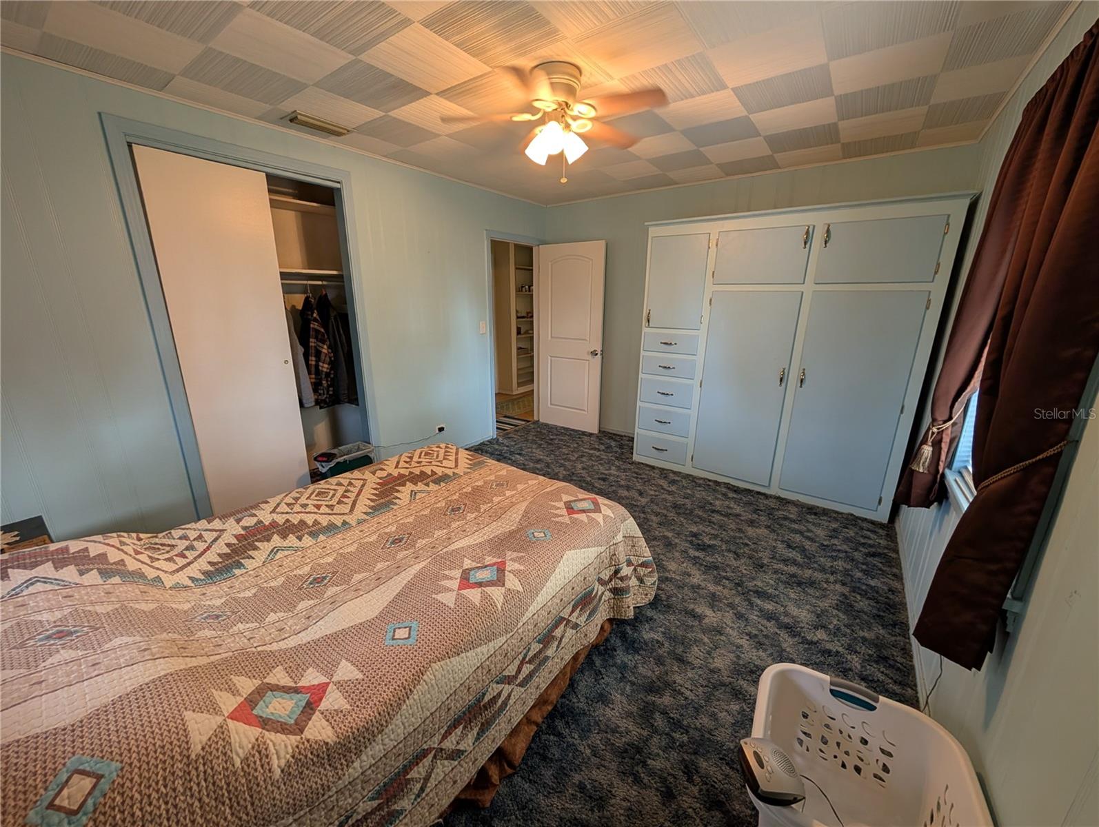 Image 54 of 59 For 17 Bay Street