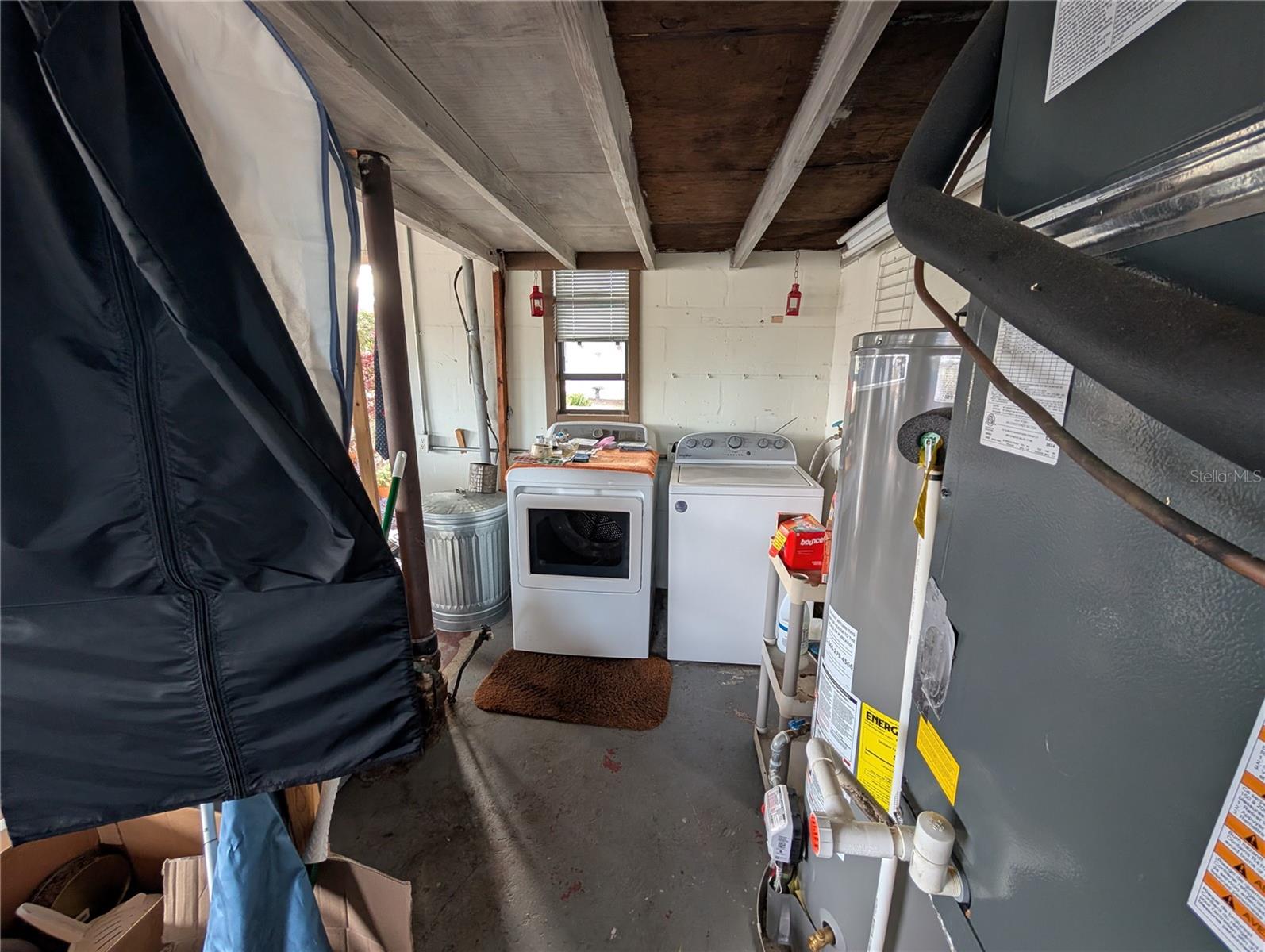 Image 58 of 59 For 17 Bay Street