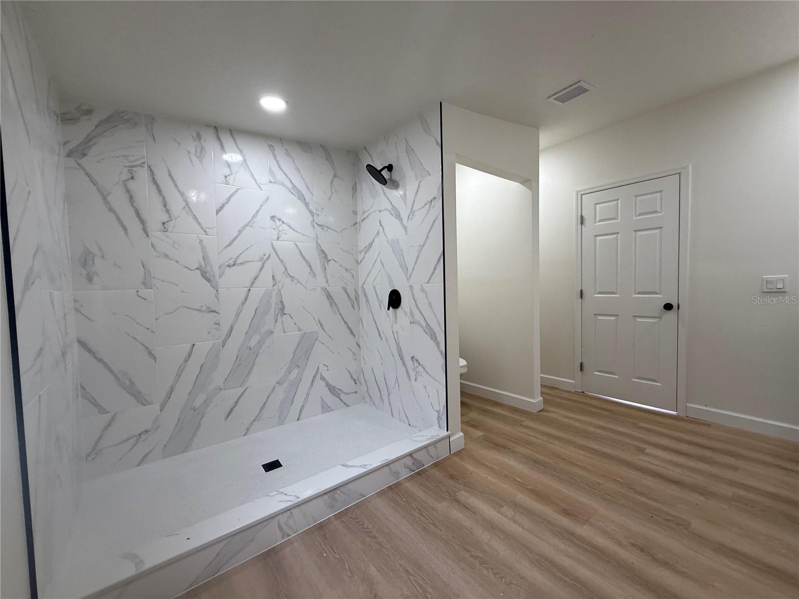 Image 13 of 28 For 4228 Portage Drive