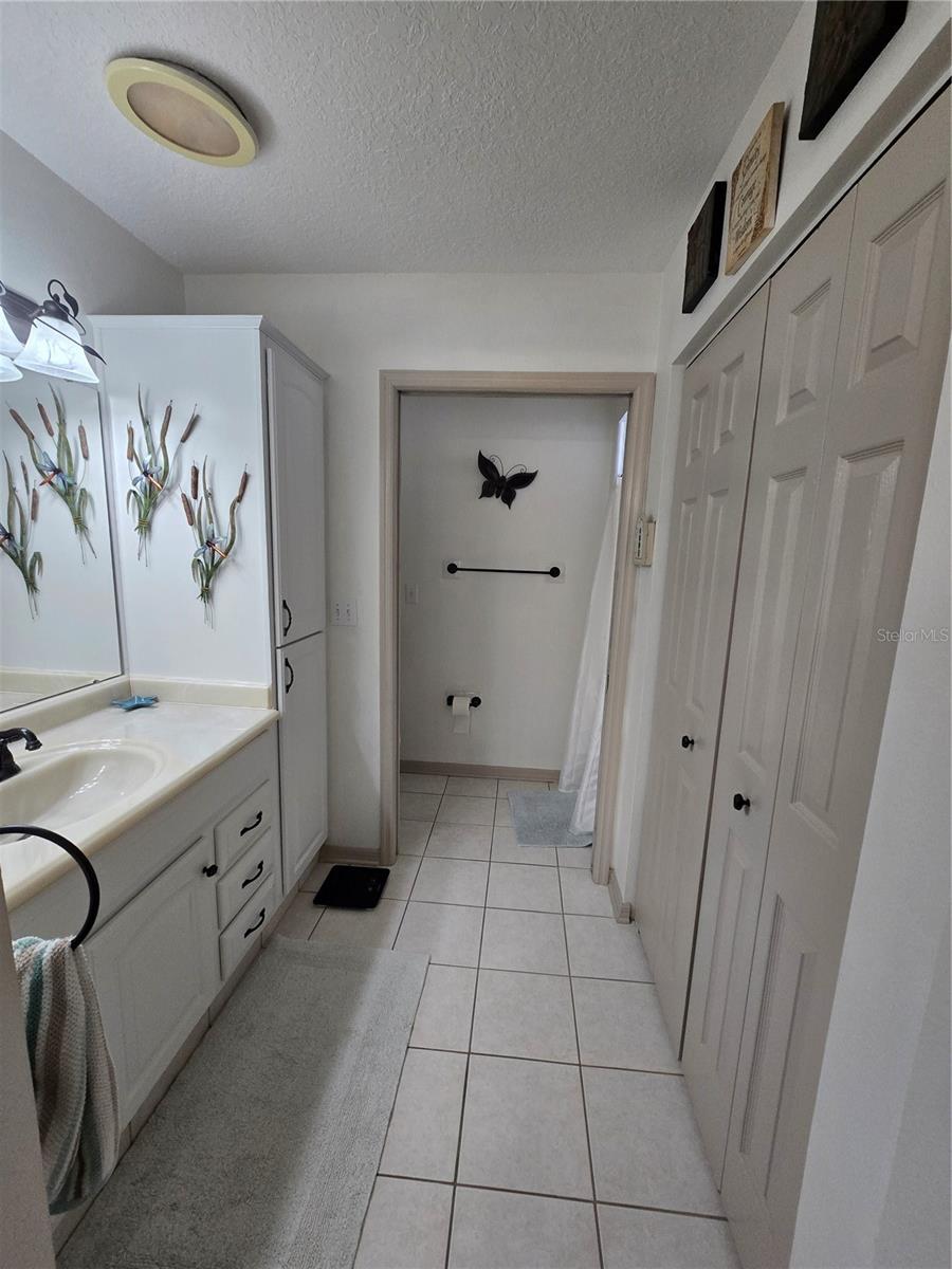 Image 11 of 19 For 516 Sweetwater Way