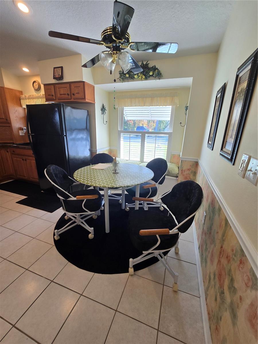 Image 6 of 19 For 516 Sweetwater Way