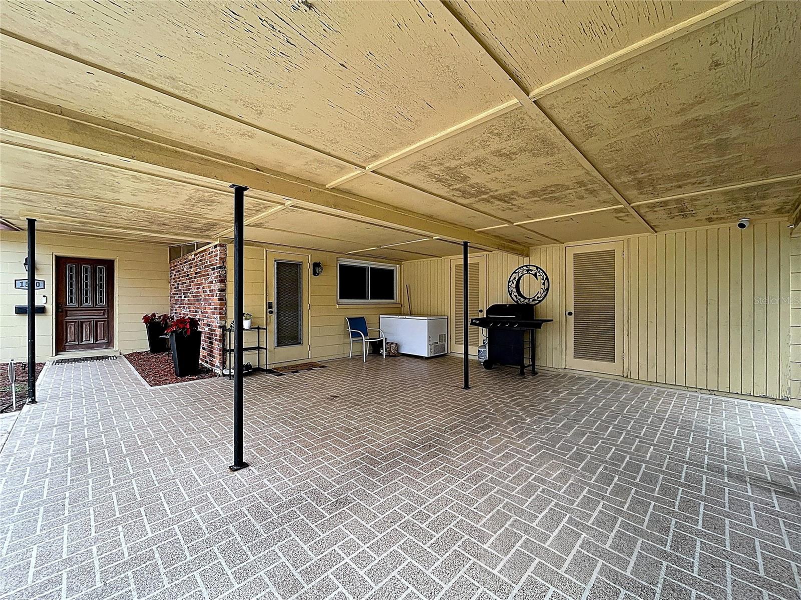 Image 21 of 26 For 1580 Floral Avenue