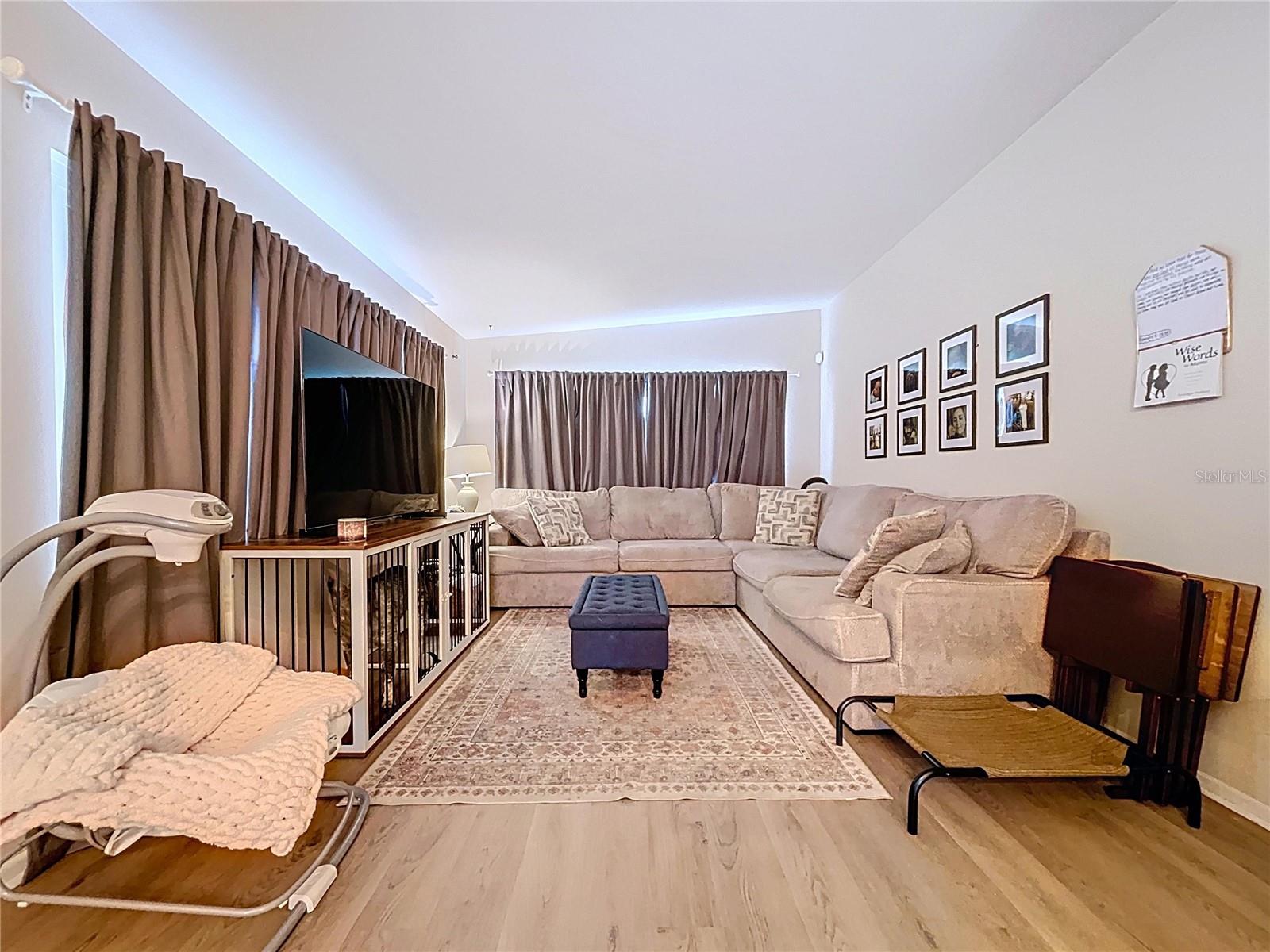 Image 6 of 26 For 1580 Floral Avenue