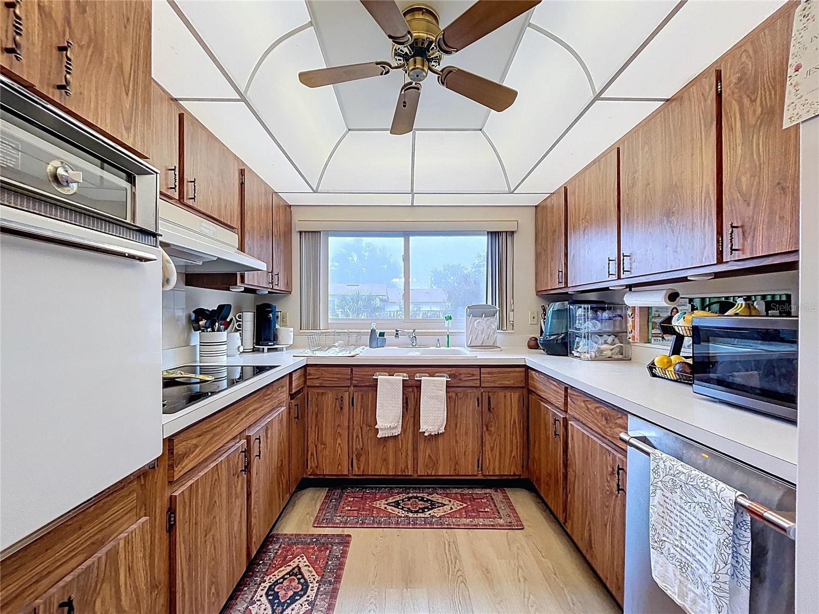 Image 9 of 26 For 1580 Floral Avenue