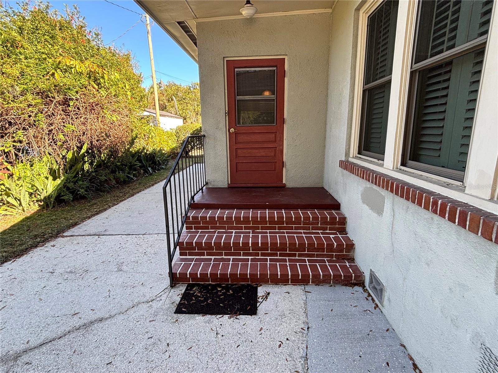 Image 35 of 50 For 1230 Orange