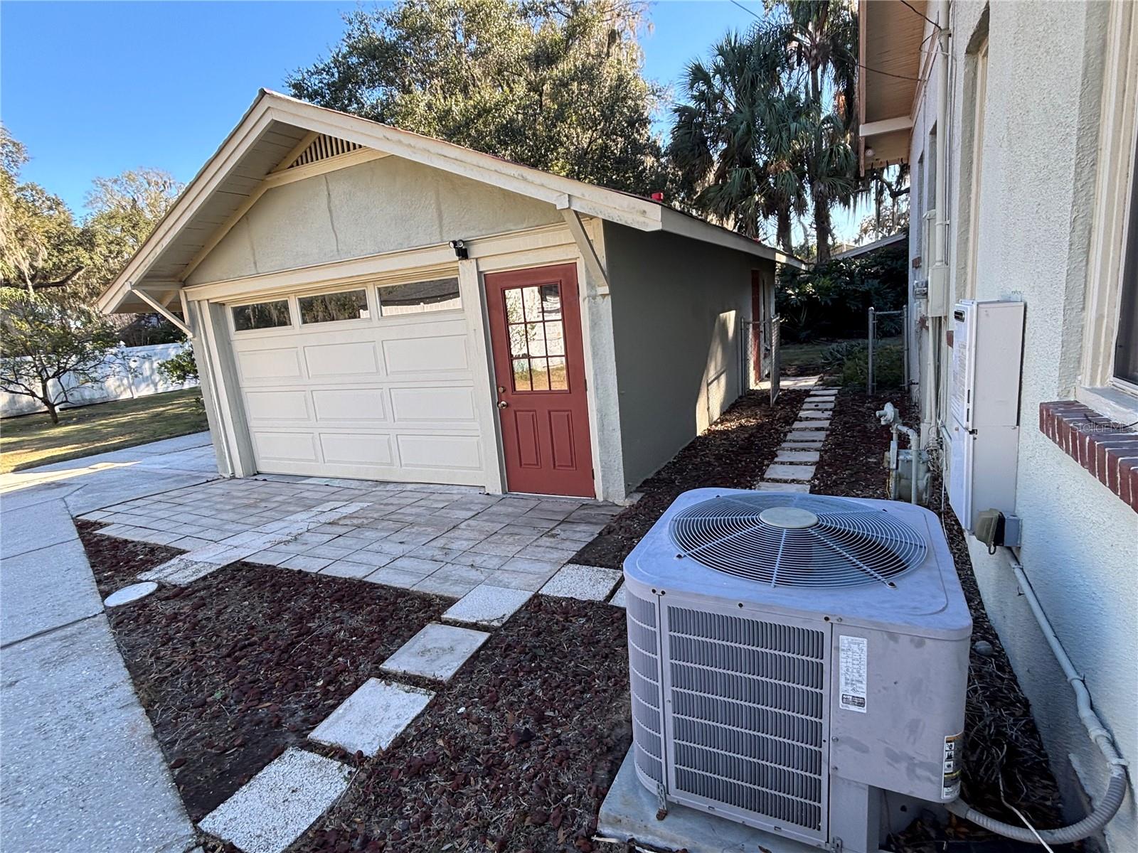 Image 38 of 50 For 1230 Orange