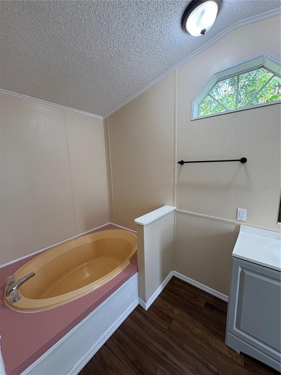 Image 12 of 22 For 4840 Indian Oak Drive